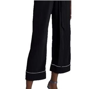 Zara Black Wide Leg Cropped Knit Pull-on Pants White Embroidered Detail Size‎ M